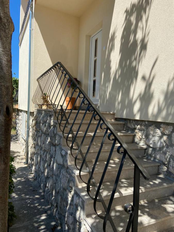 Apartman Noni Biograd Na Moru Exteriör bild