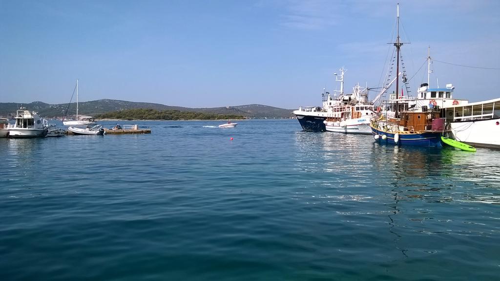 Apartman Noni Biograd Na Moru Exteriör bild